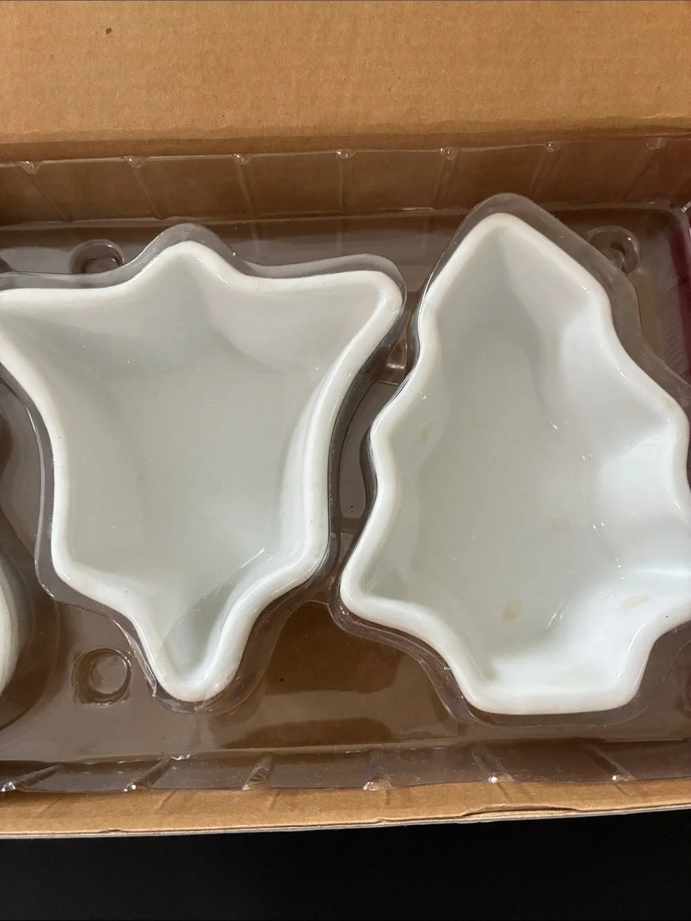 Williams-Sonoma - HOLIDAY RAMEKINS (set of 4)